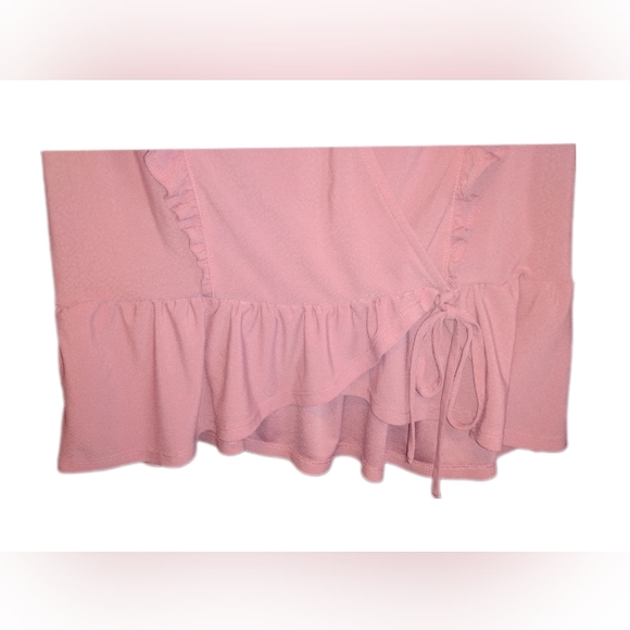 🔴 SALE Meraki Dusty Pink Ruffle Trim Faux Wrap Coquette Top - Picture 2 of 6